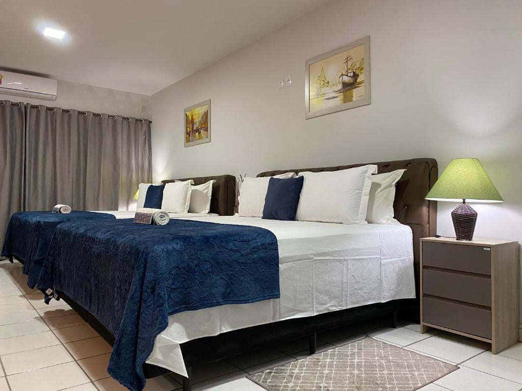 B & A Suites Inn Hotel - Quarto Luxo Safira — 1