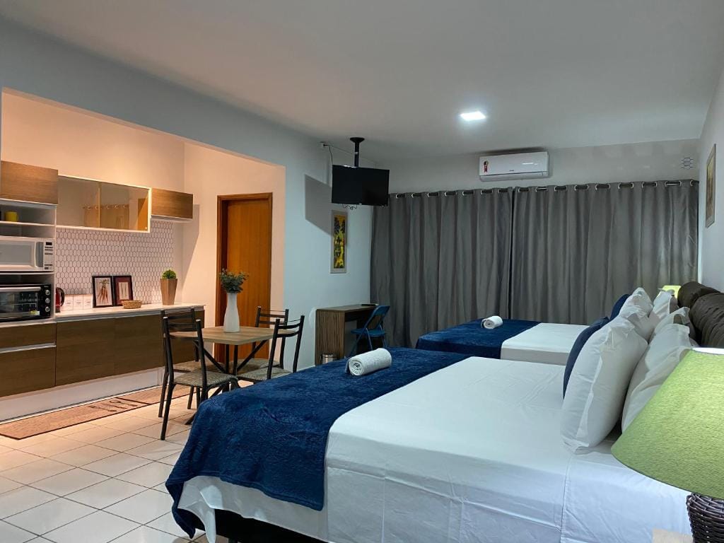 B & A Suites Inn Hotel - Quarto Luxo Safira — 3