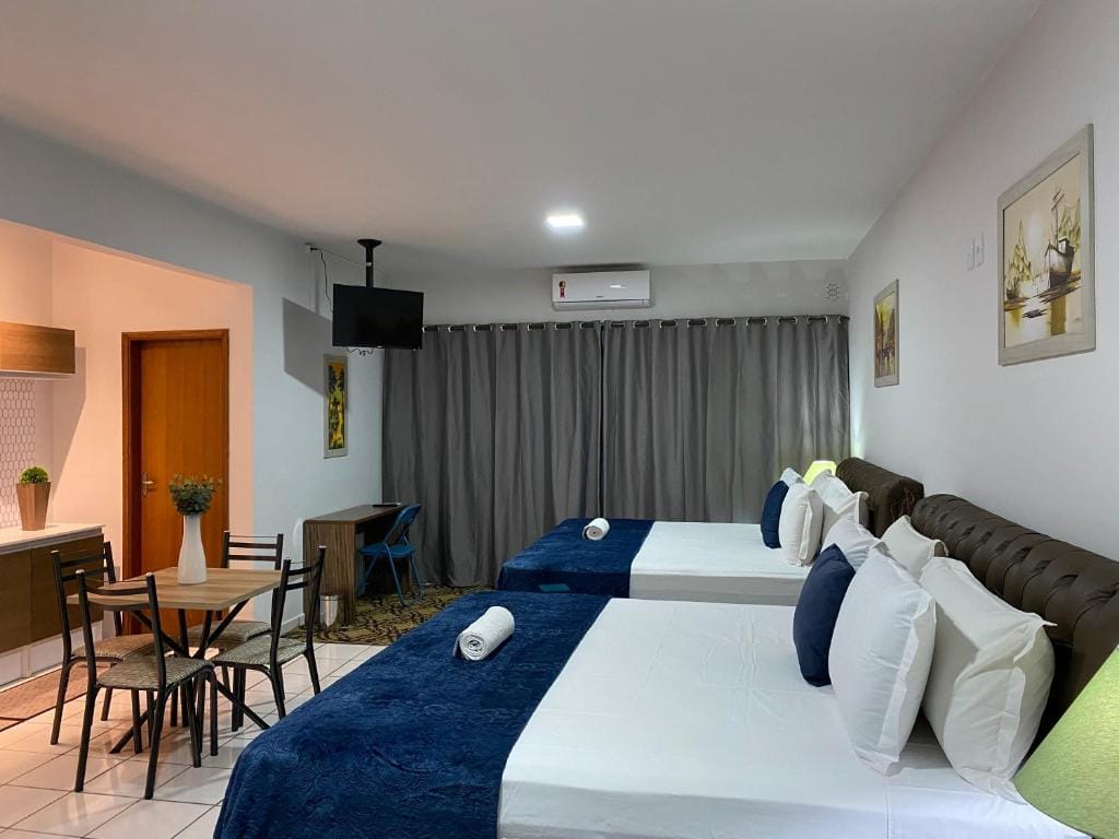 B & A Suites Inn Hotel - Quarto Luxo Safira — 4