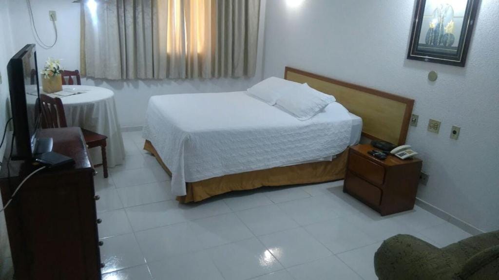 Obeid Plaza Hotel — 2