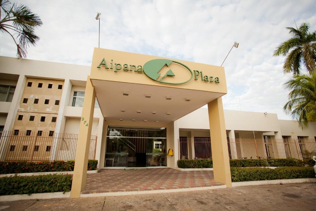 Aipana Plaza Hotel — 1