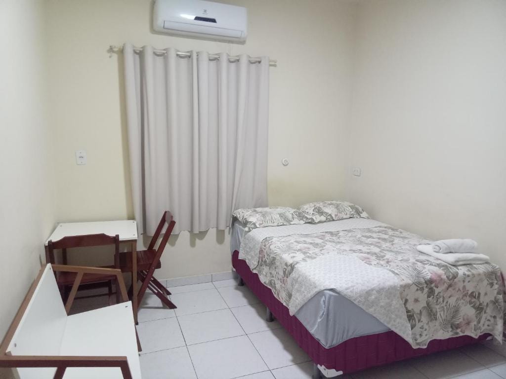 Hotel 678 — 2