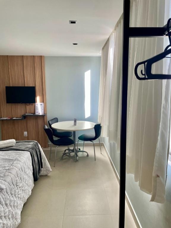 Campina Room Service — 5