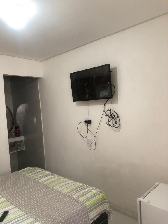 Pousada da Neném - Quarto Tangerina — 4