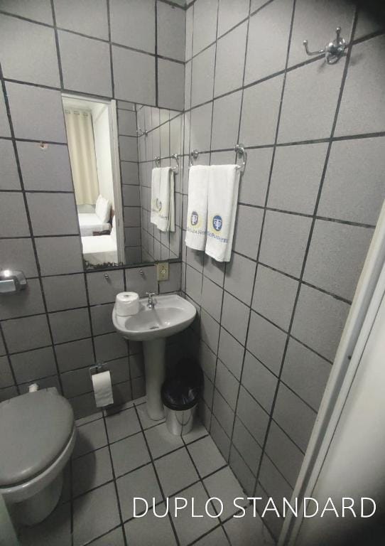 Titão Plaza Hotel — 3