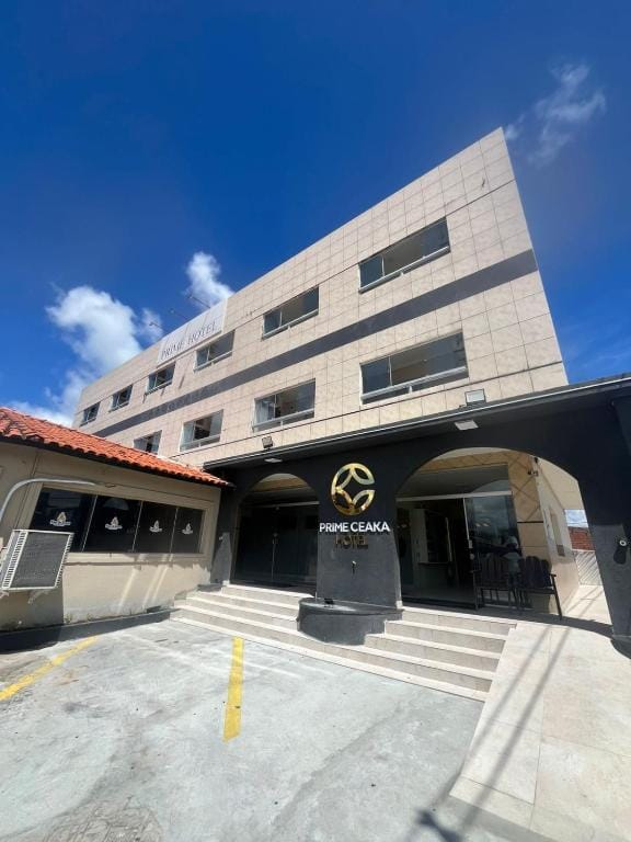 Hotel Prime Ceaka — 1