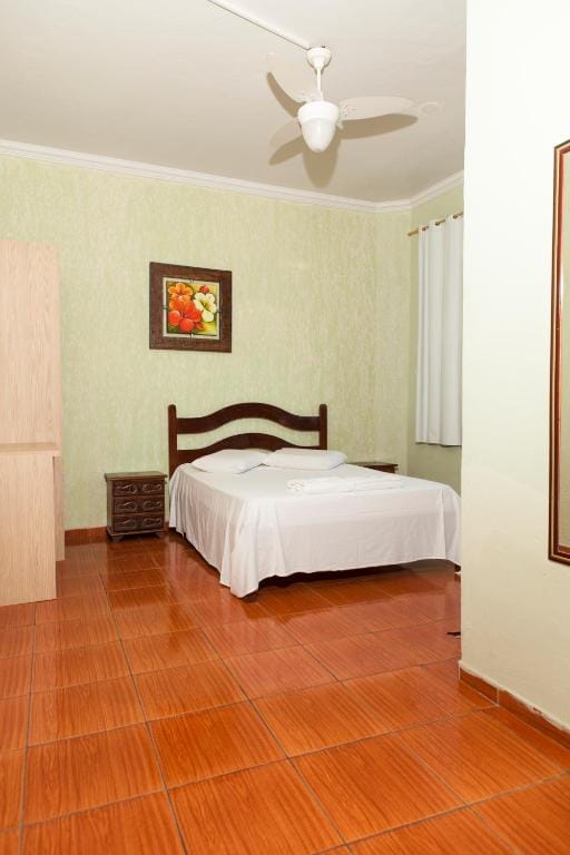 Hotel Oasis — 2