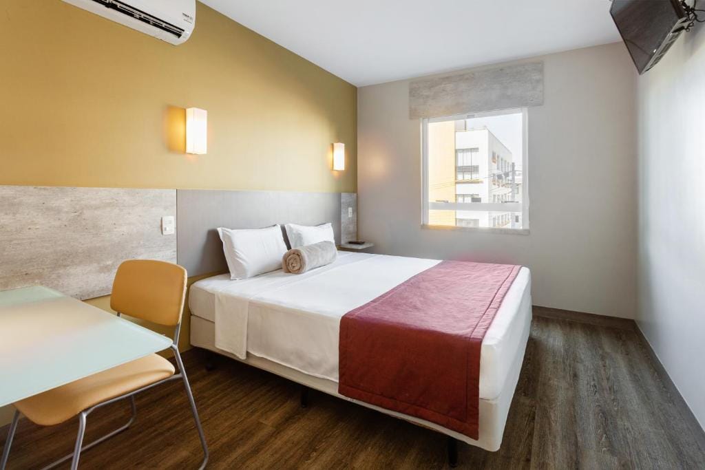 Hotel Bleev Curitiba Batel — 1