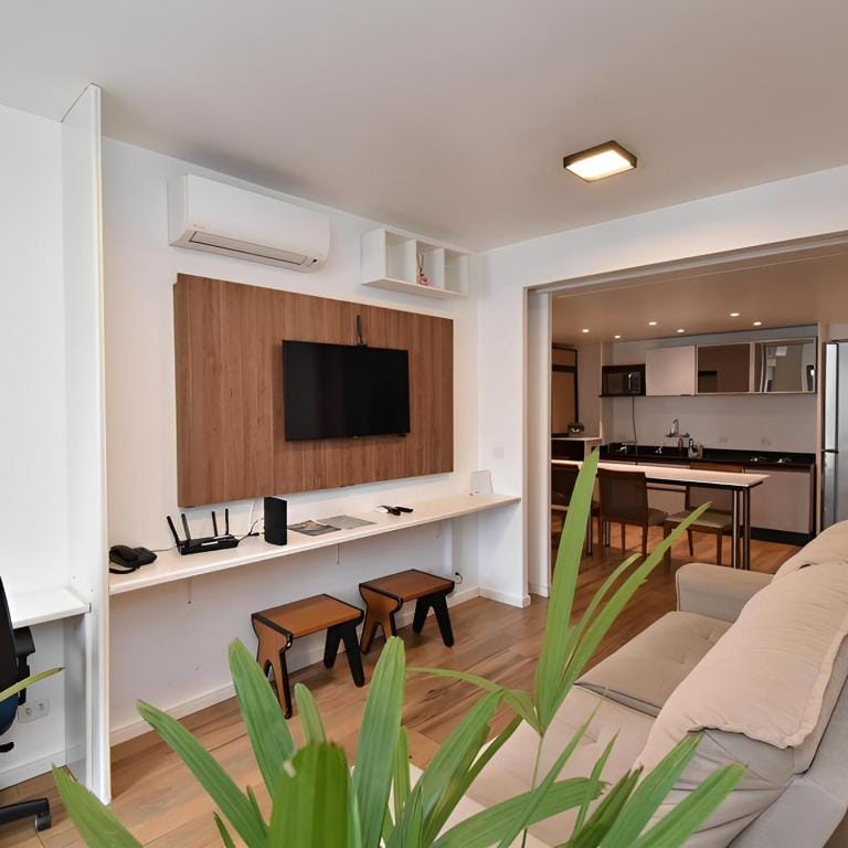 Metropolitan Flats — 4