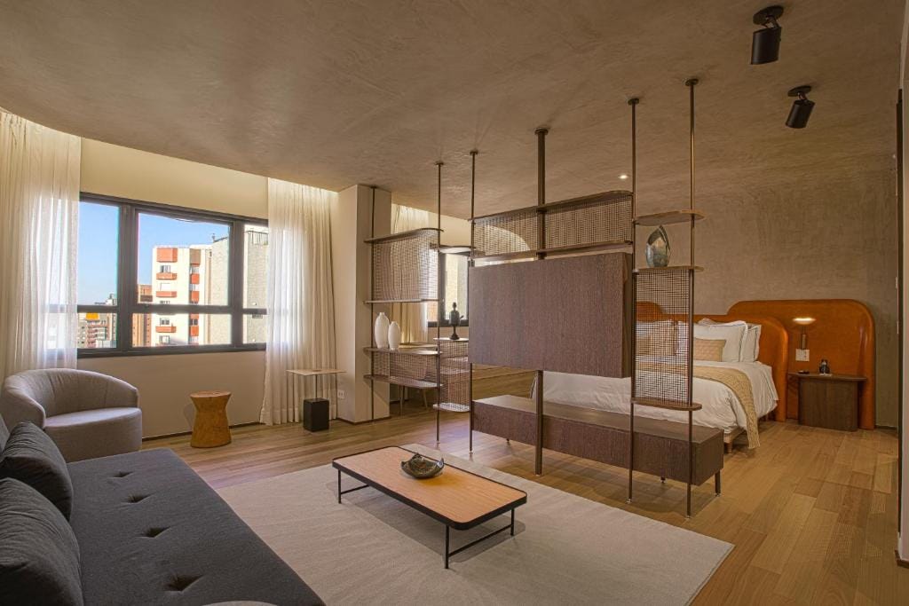 QOYA Hotel Curitiba, Curio Collection by Hilton — 2
