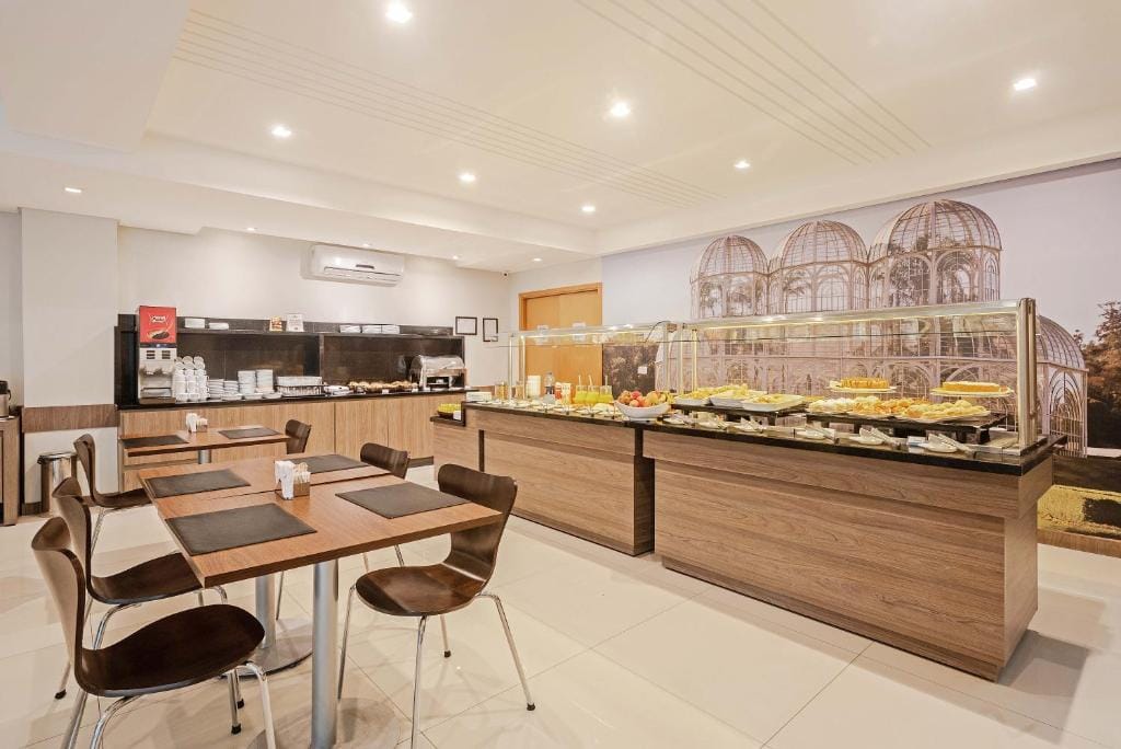 Slim Hotel Curitiba Av das Torres — 4