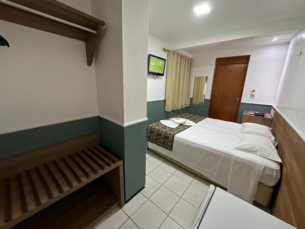 Abrolhos Praia Hotel — 1