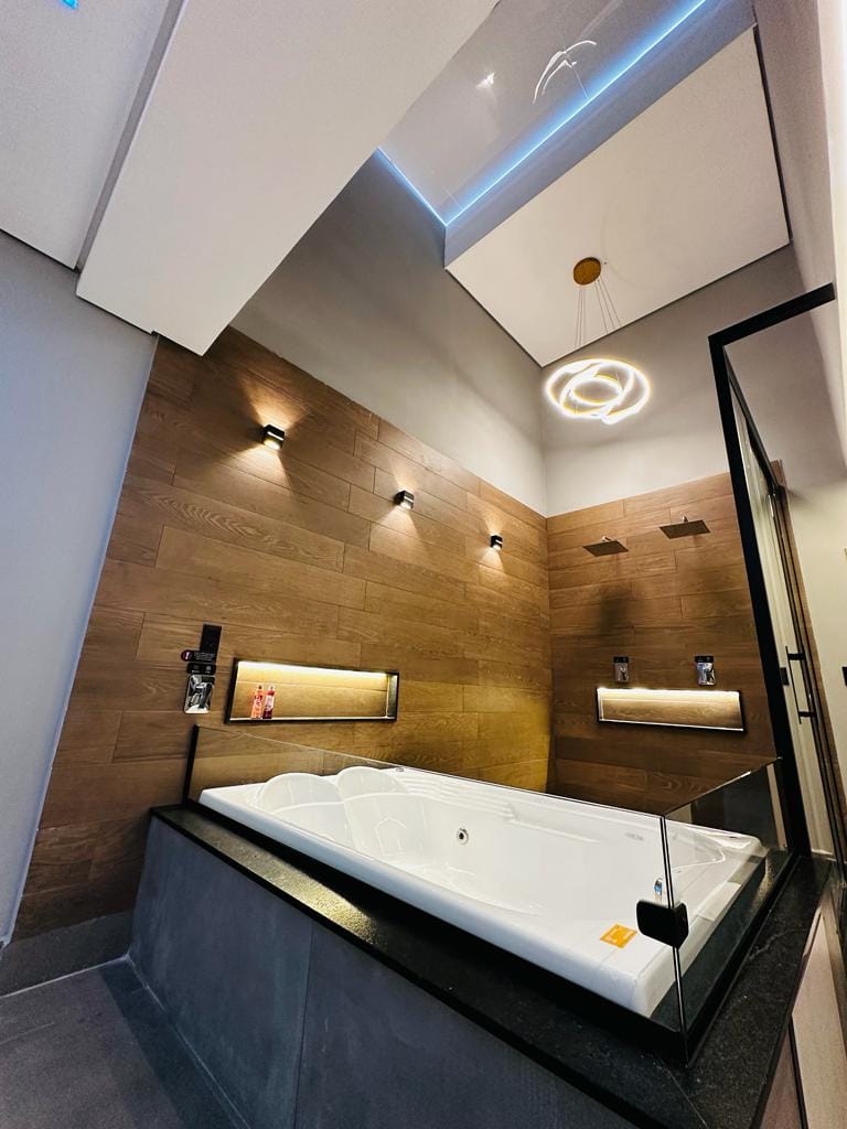CRUSH Motel Suzano — 2