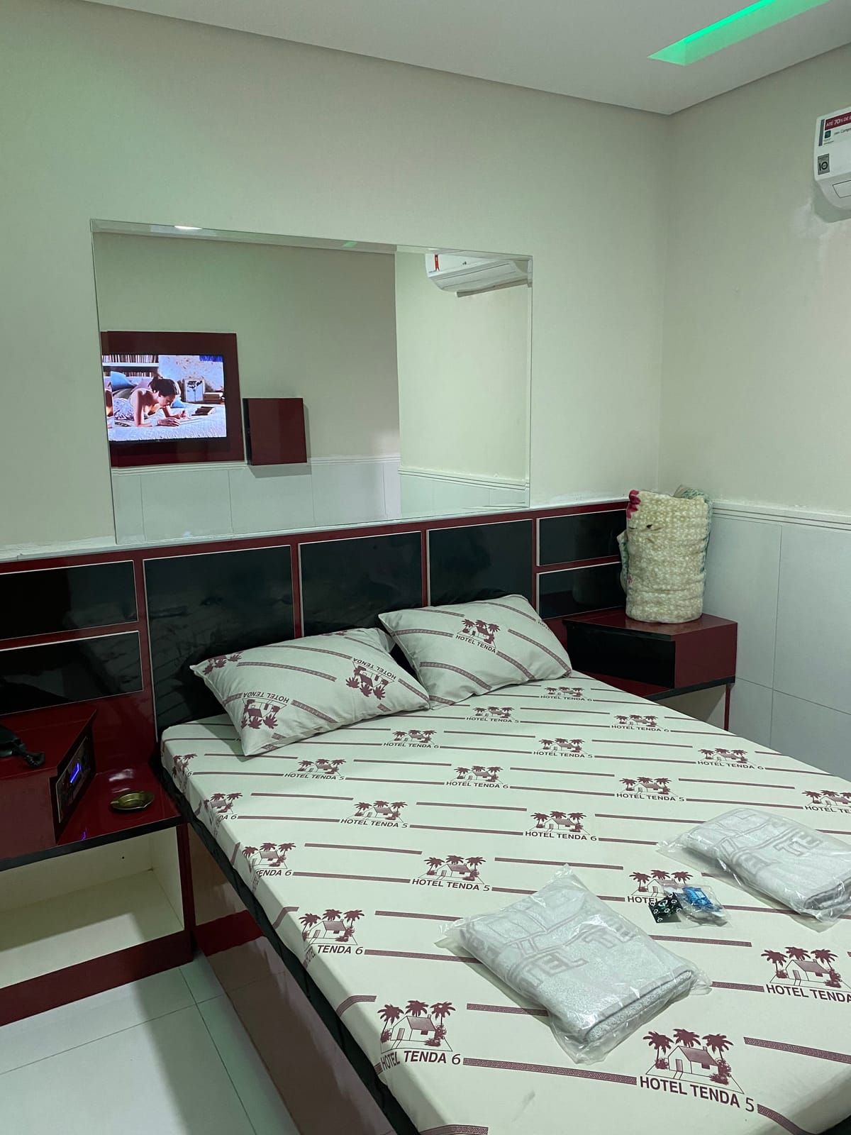 Hotel Tenda — 4