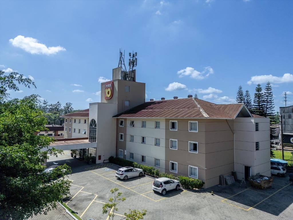 Hotel 10 Joinville — 1