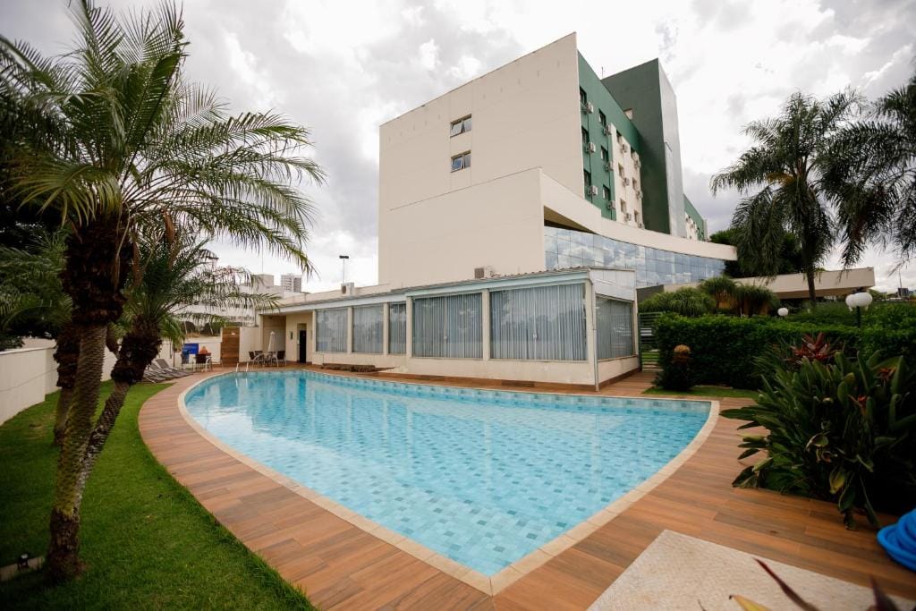 Comfort Suites Londrina — 1