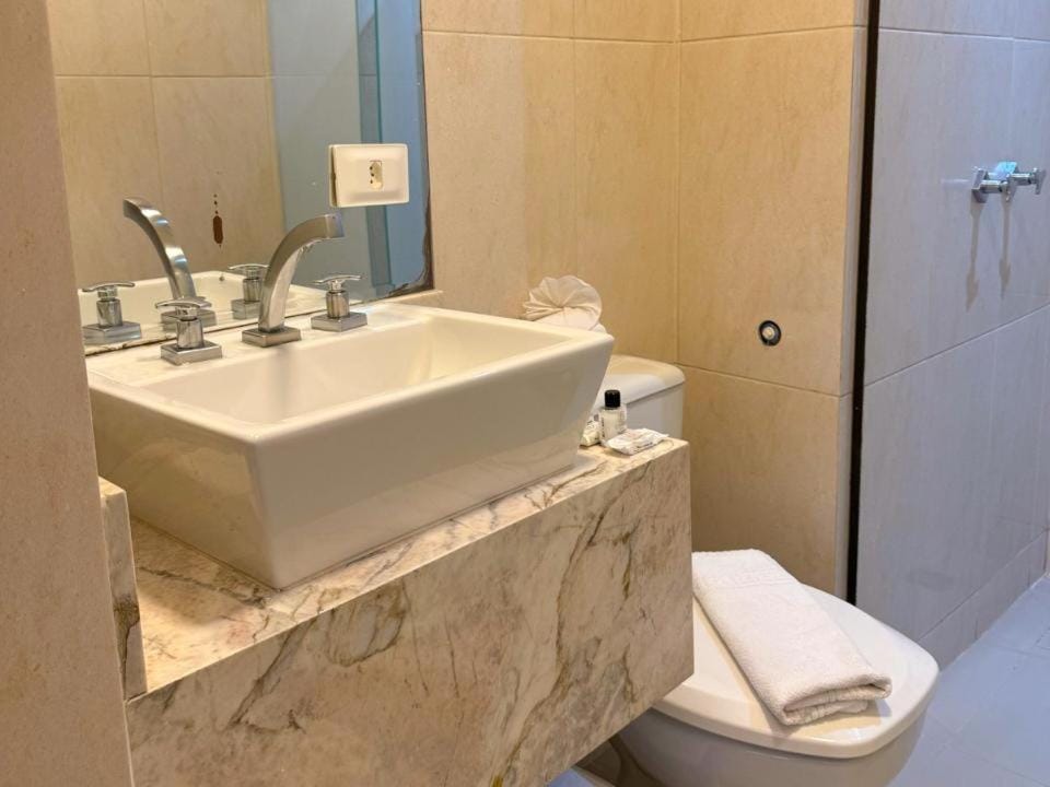 Dunamys Hotel Londrina — 2