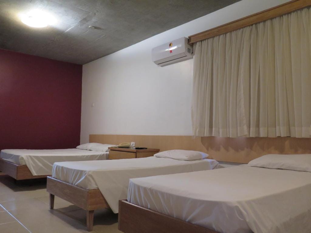 Hotel Ideal — 2
