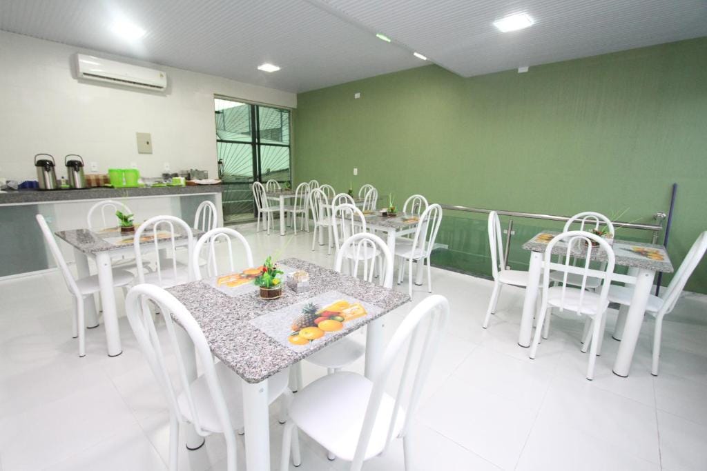 Hotel Lagoa — 4