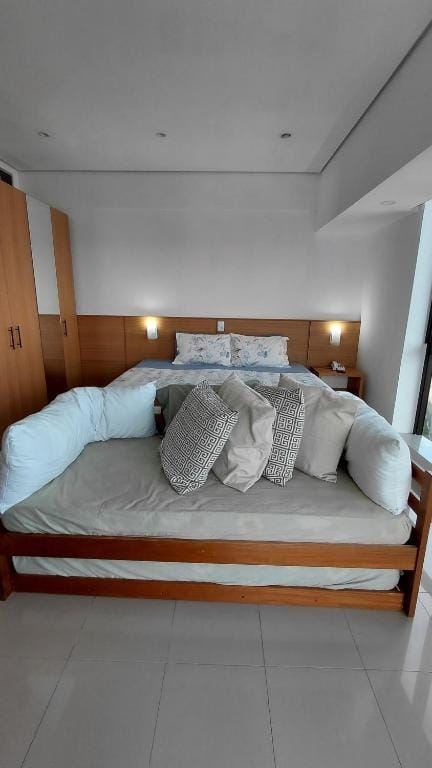 Tropical Executive Hotel Flat 205 — 1