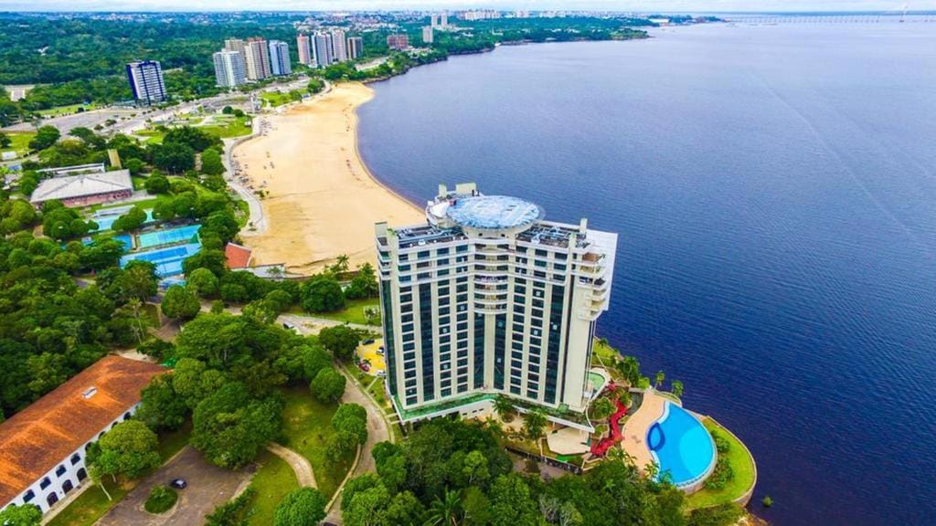 Vista Incrível e Varanda Gourmet no Tropical Executive — 1