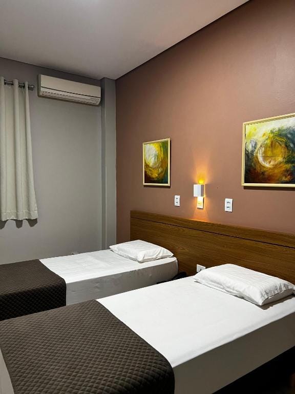 Hotel Astória Maringá — 2