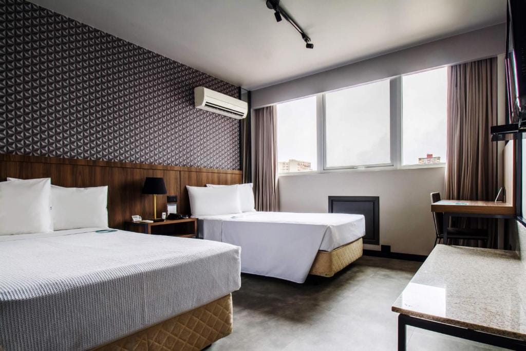 Hotel Deville Prime Maringá — 2