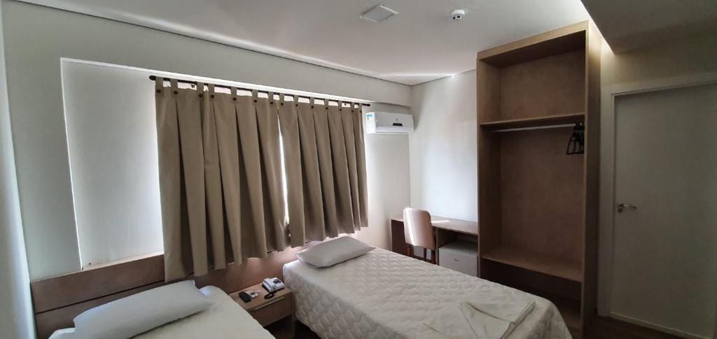 Hotel Fatti — 2