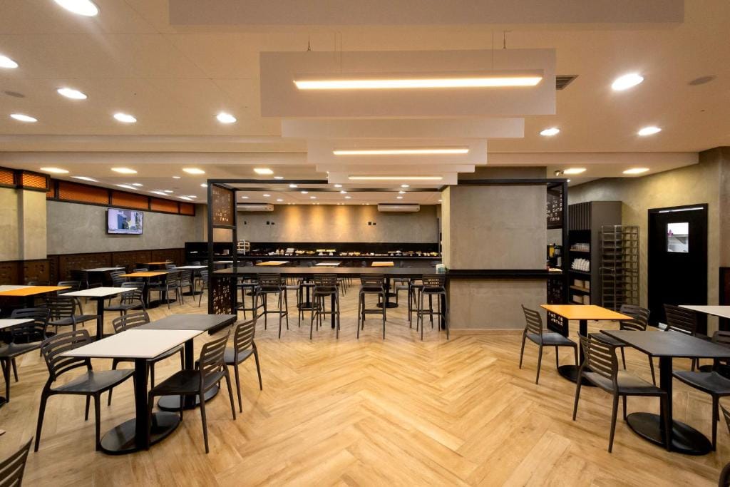 HUS Hotel MARINGA — 3