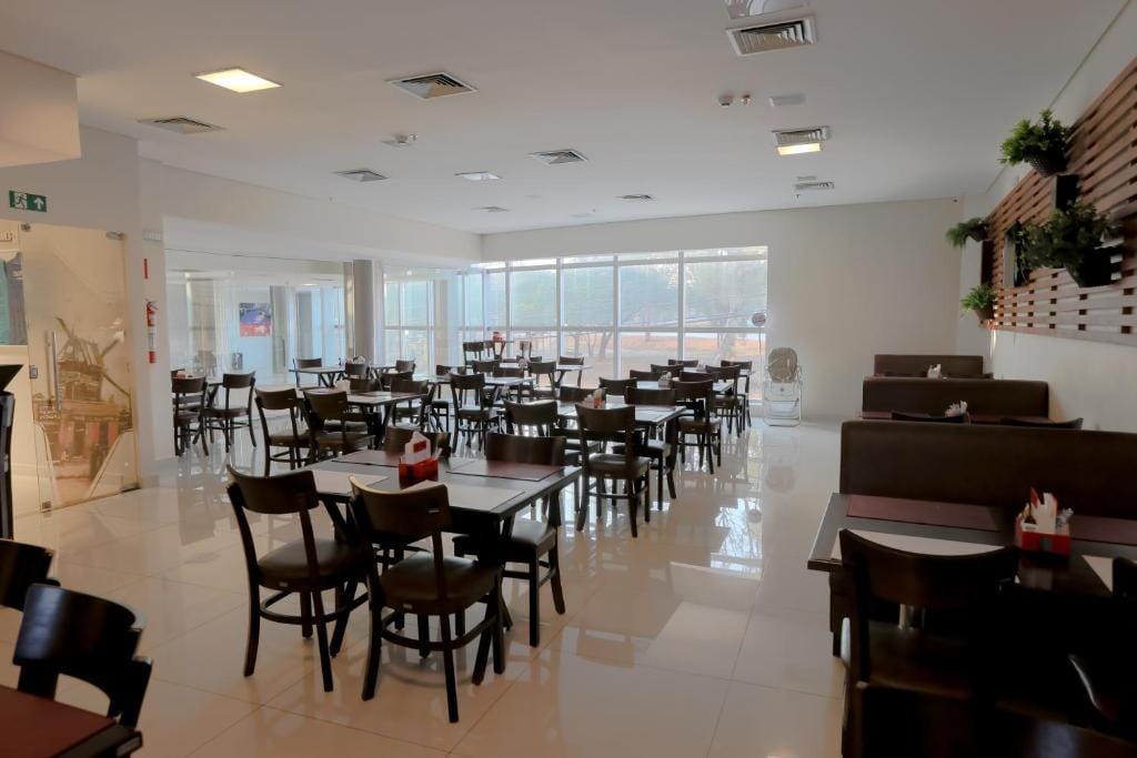 Hotel Amsterdam Montes Claros — 4