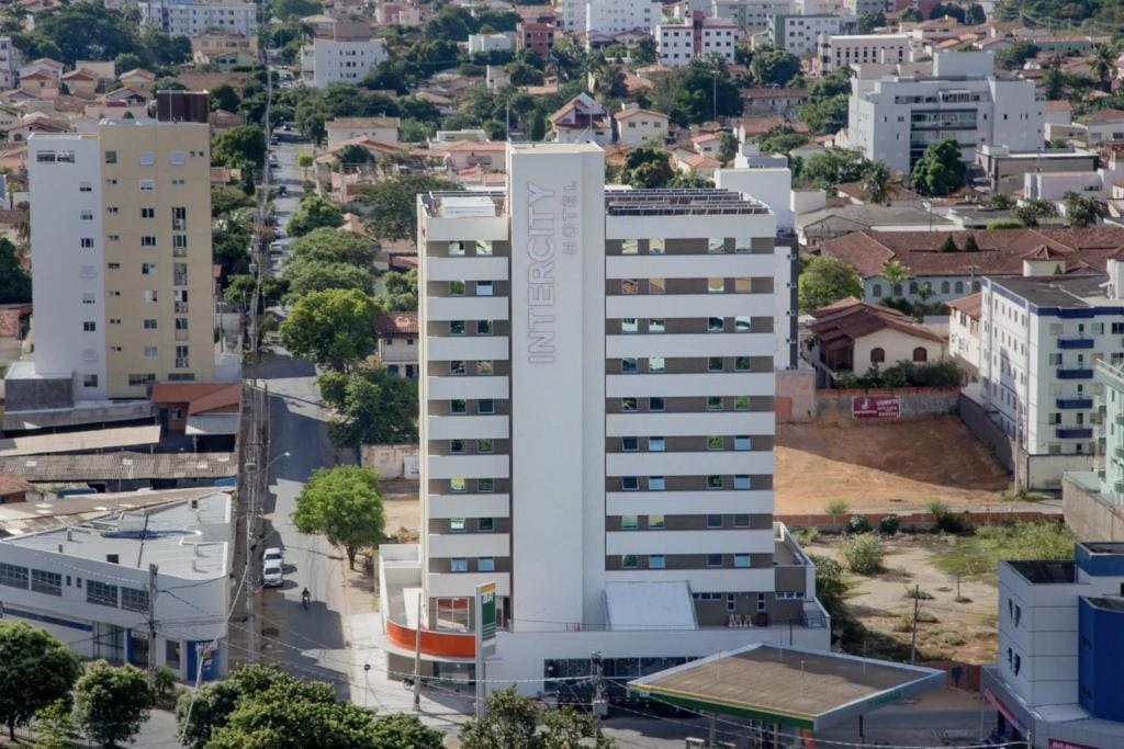 Intercity Montes Claros — 1