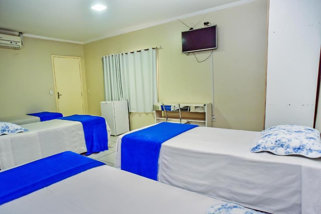 Exclusive Hotel — 4