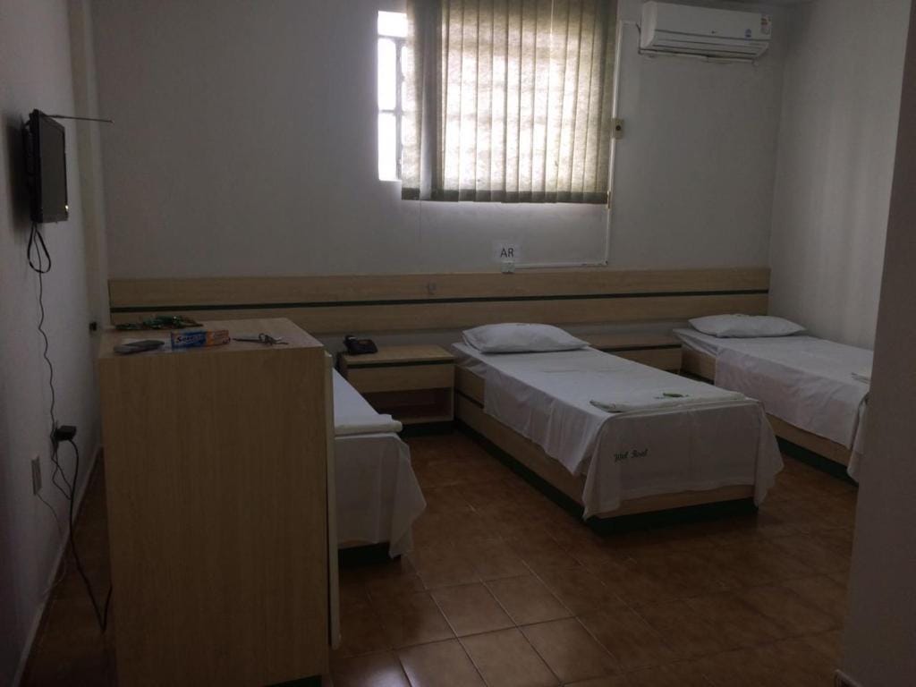 Hotel Real — 1