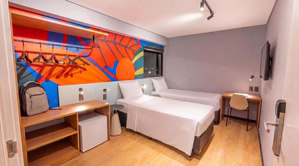 IBIS STYLES PETROLINA — 2