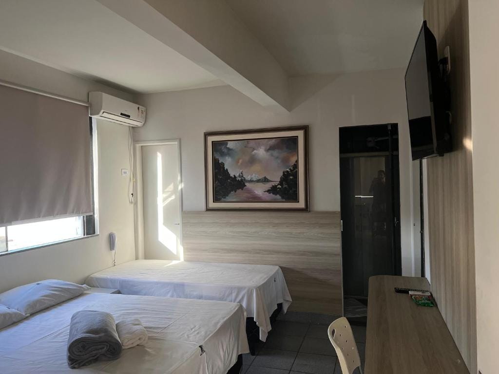 Kris Hotel — 4