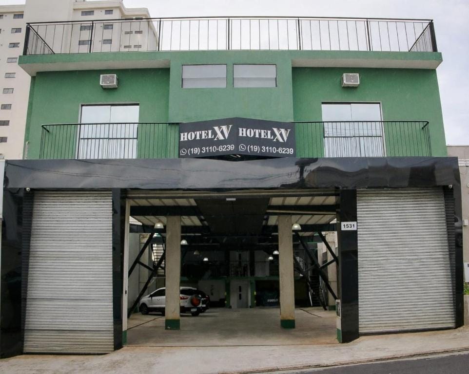 Hotel XV — 1