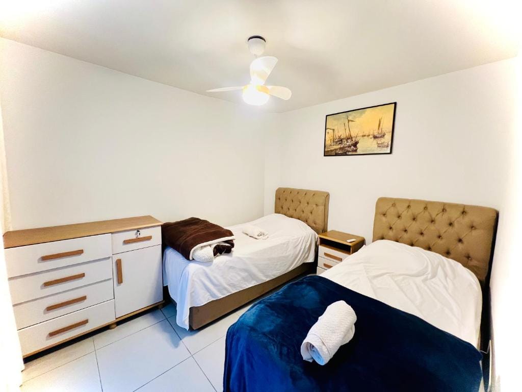 Apartamento Central com 4 Quartos — 2