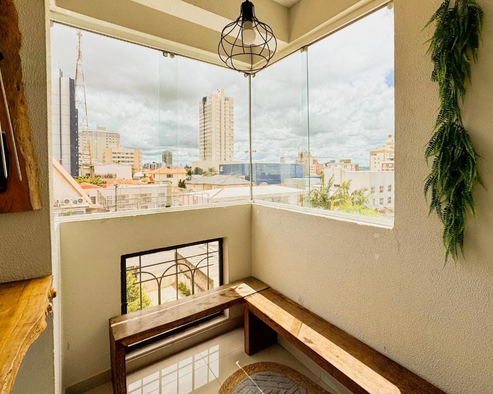 Apê Família | Varanda c/ churrasqueira | Garagem — 1