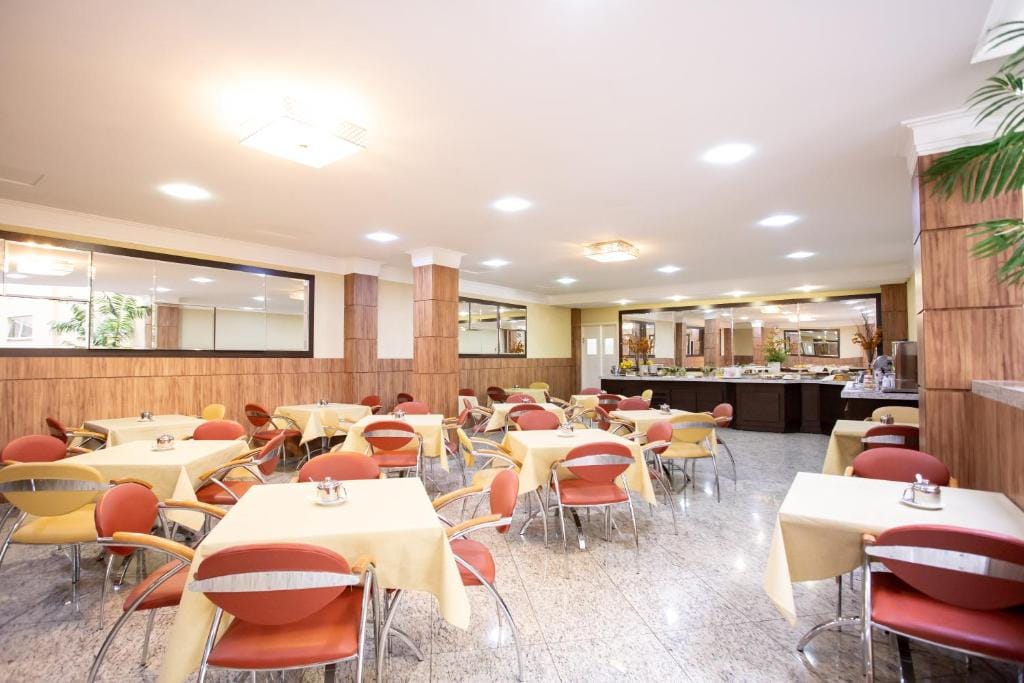 Barbur Center Hotel — 3
