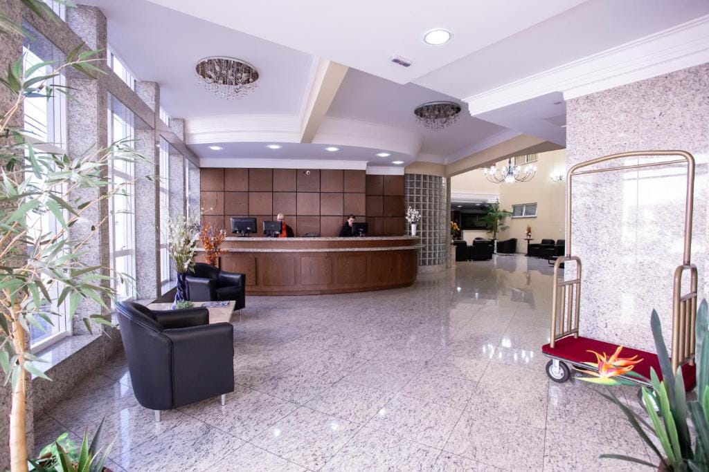 Barbur Center Hotel — 5
