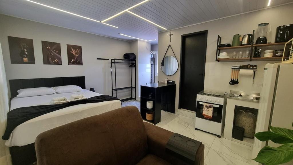 Loft moderno com ar-condicionado 1km da rodoviária — 4