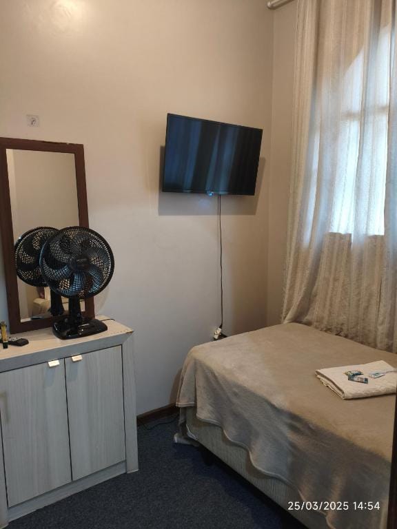Quarto FIRST CLASS — 2