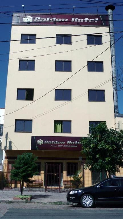 Golden Hotel Ltda - Próximo a DPM, Aeroporto, Rodoviaria Porto Alegre, Arena do Grêmio — 1