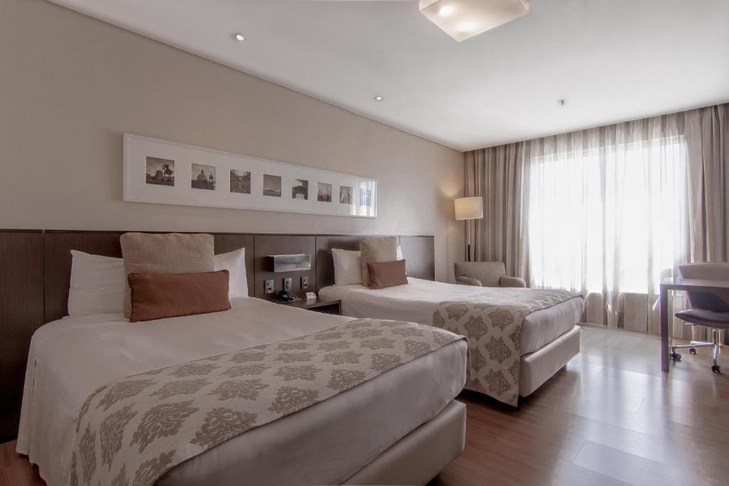 Hotel Deville Prime Porto Alegre — 2