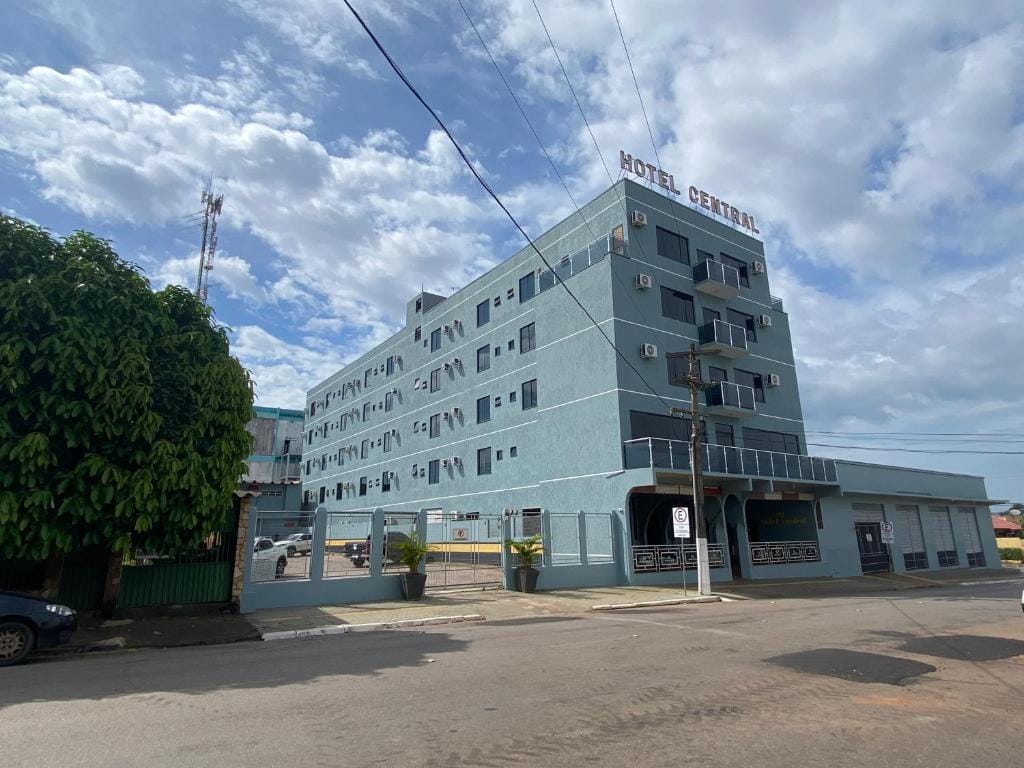 Hotel Central — 1
