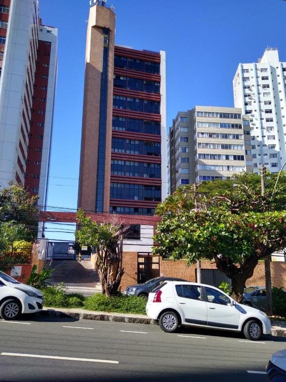 Condomínio Barra Sammer Flat — 1
