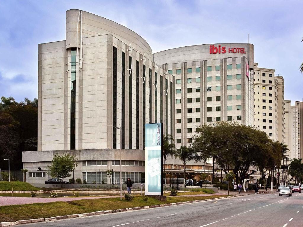 ibis Santo Andre — 1