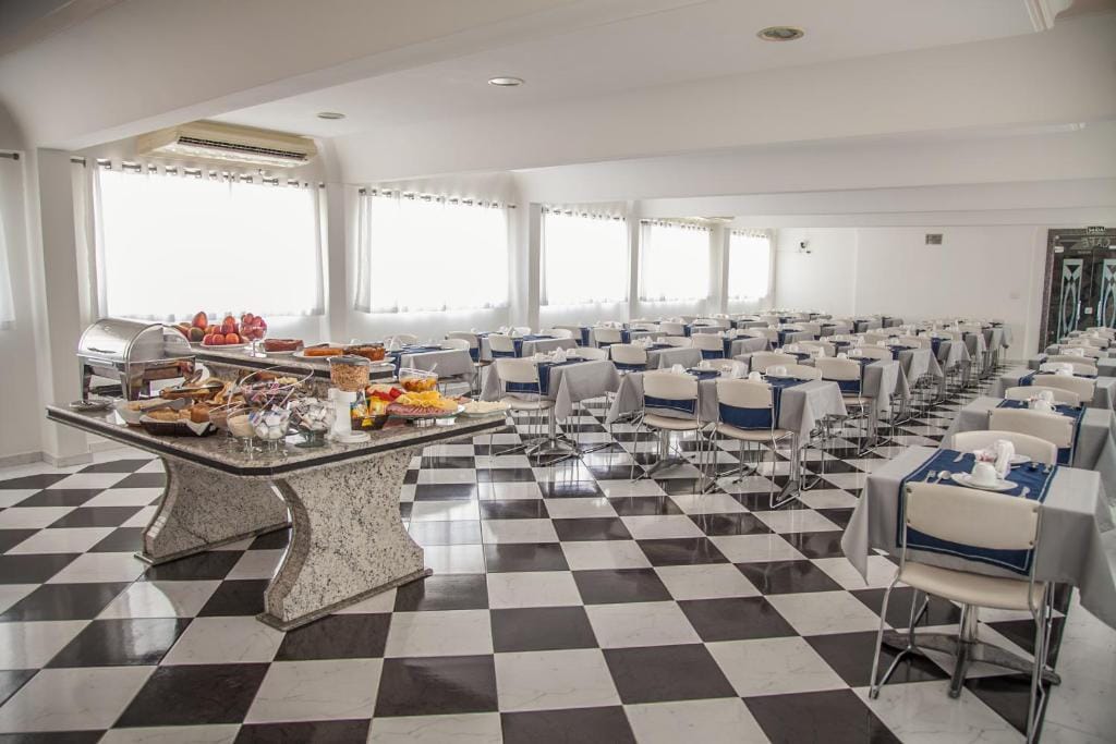 Atlantico Inn Apart Hotel — 5