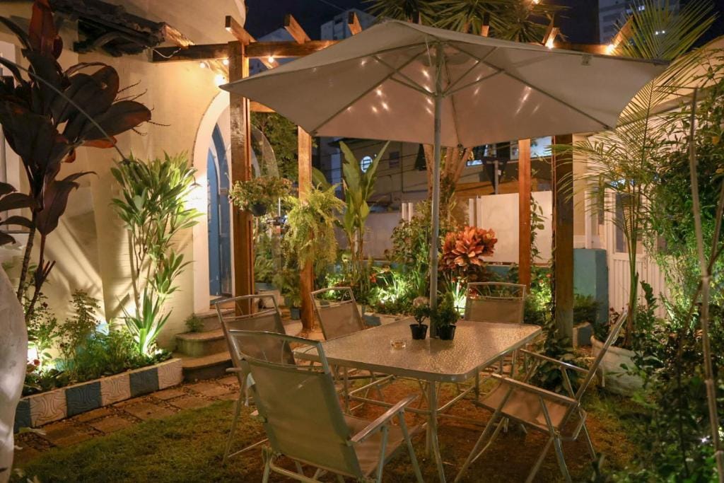 Hostel Castell Di Madre — 4