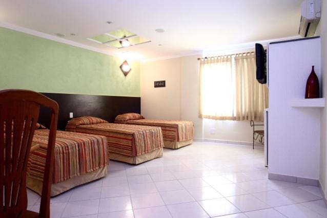 Monte Serrat Hotel — 1
